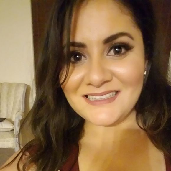 Meet your Posher, Luz - Picture 1 of 1